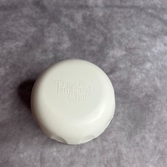 The Pampered Chef Spiral & Slice Spiralizer Kitchen Tool #1136 - Picture 6 of 9